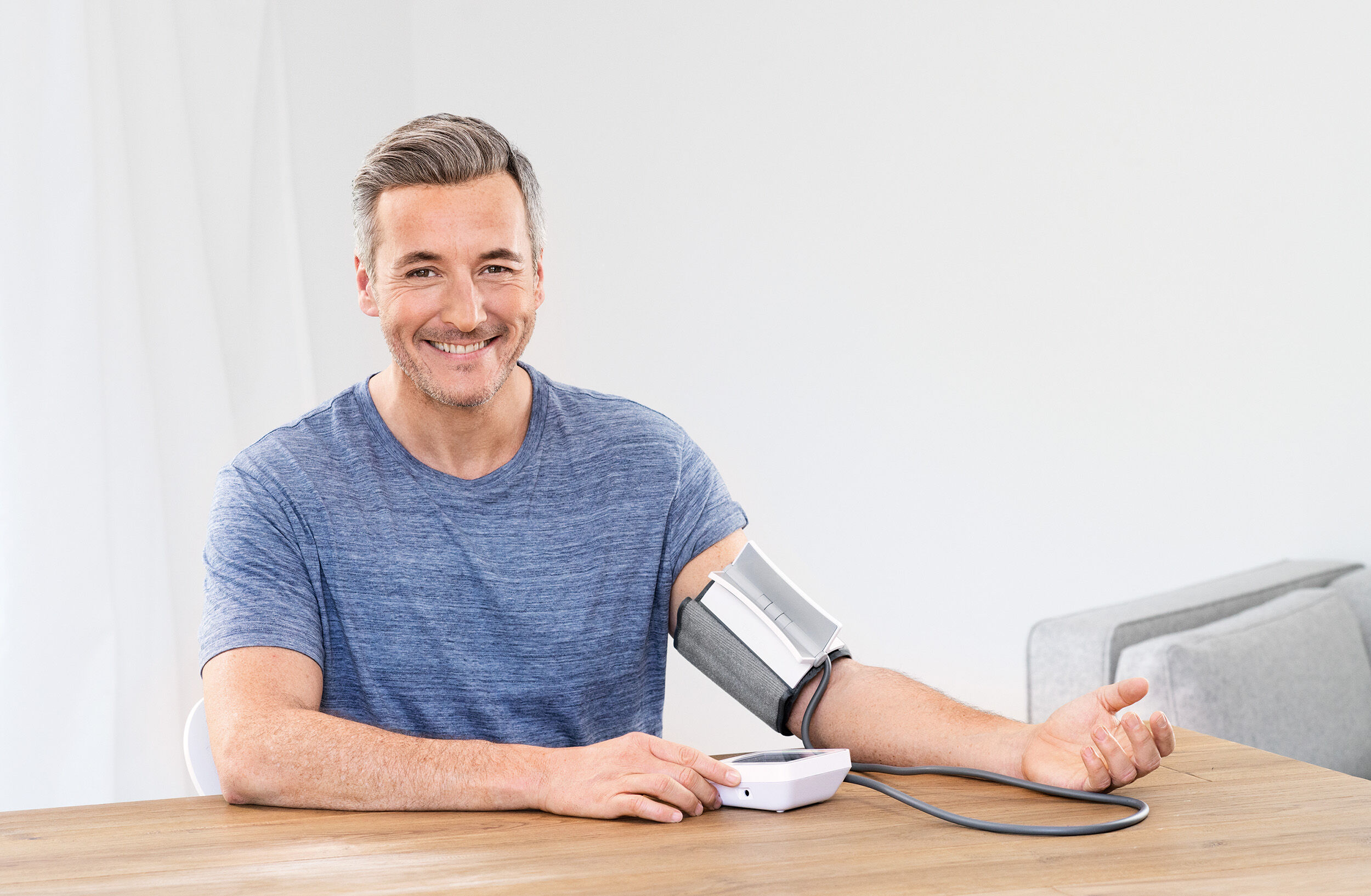 Blodtryksm&aring;ler easyClip til overarmen BM 51