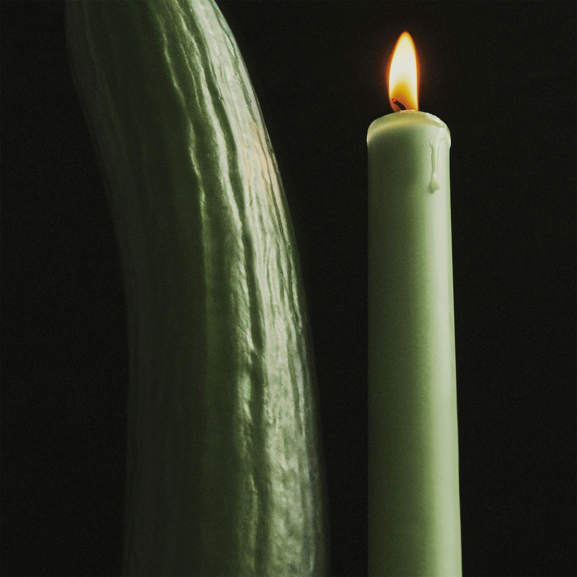 LOEWE Cucumber Scented Wax Candle holder