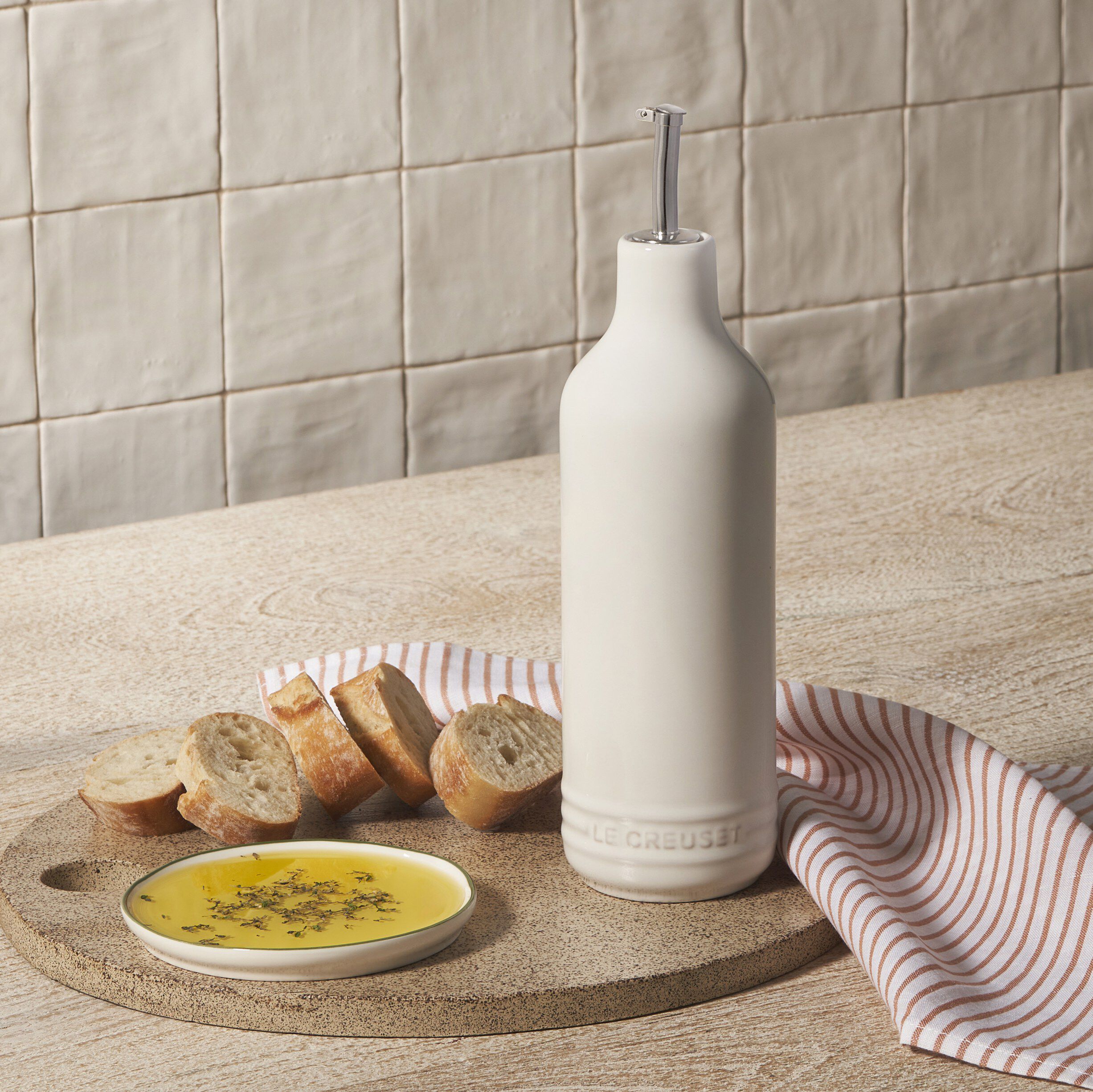 Signature Oil Cruet 600 ml, White