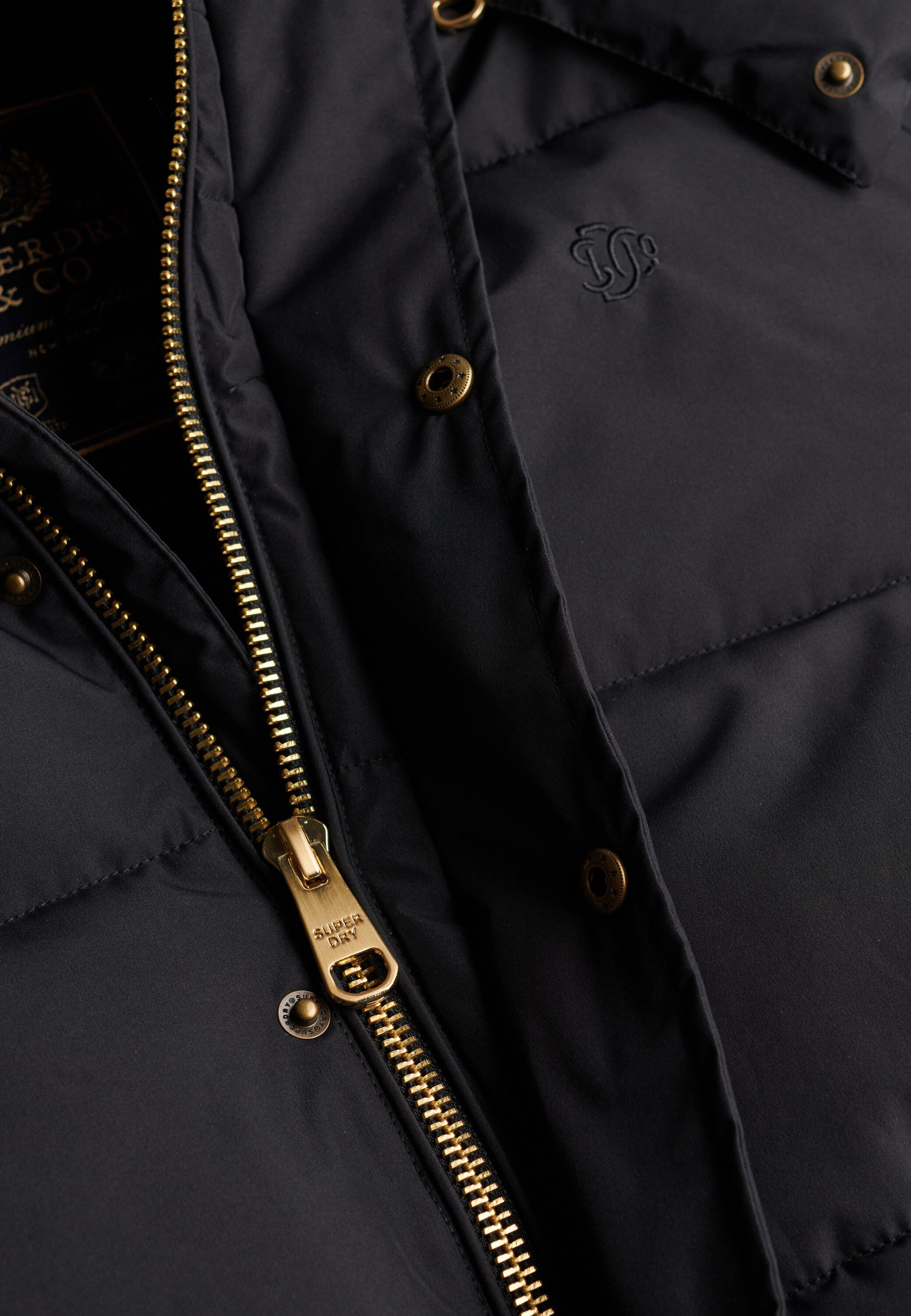 PREMIUM HOOD PUFFER JKT