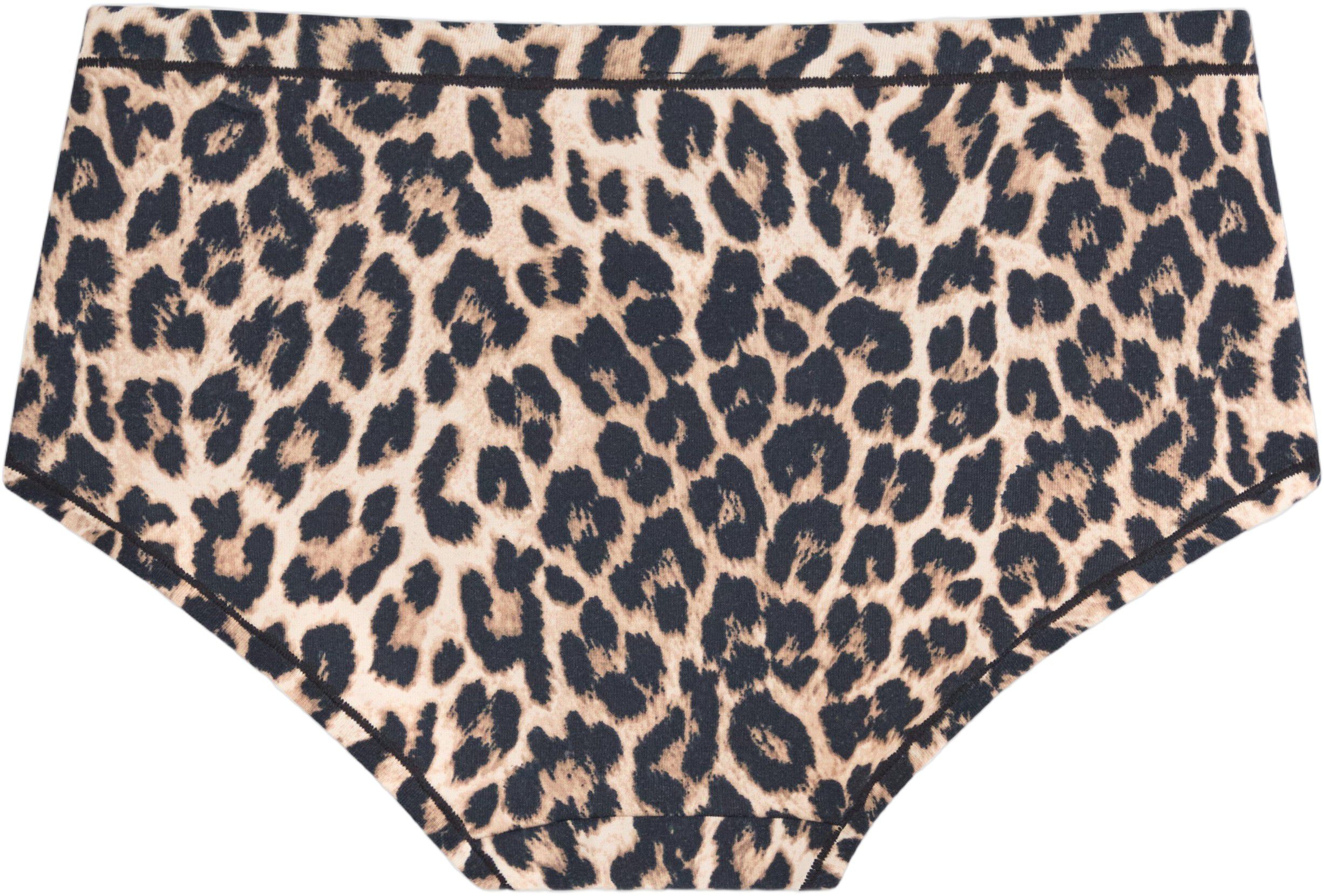 Comfortable cotton briefs with a re