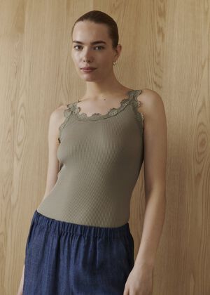 Silk top w/ lace