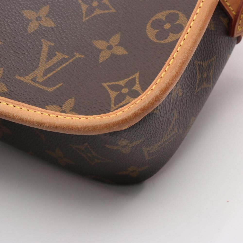 Louis Vuitton Sologne