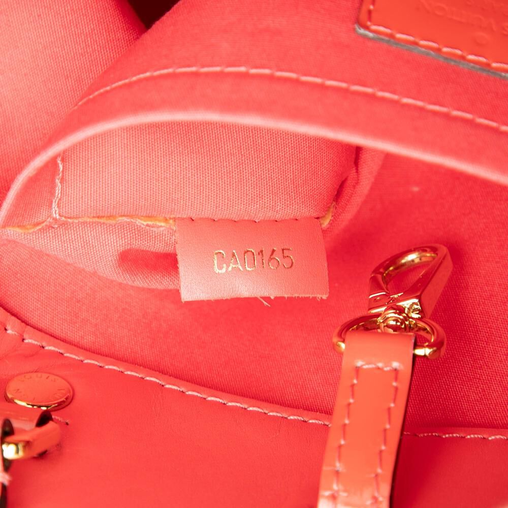 Louis Vuitton Montaigne