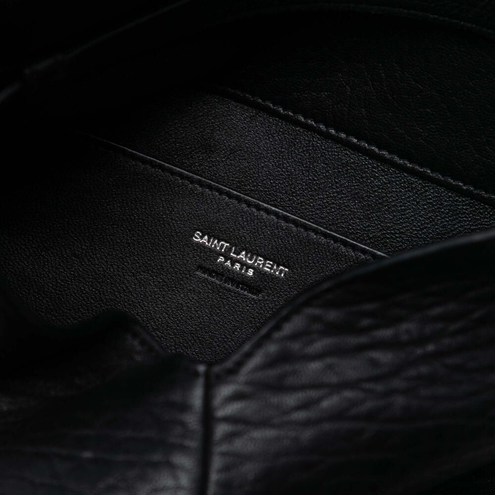 Yves Saint Laurent Shoulder Bag