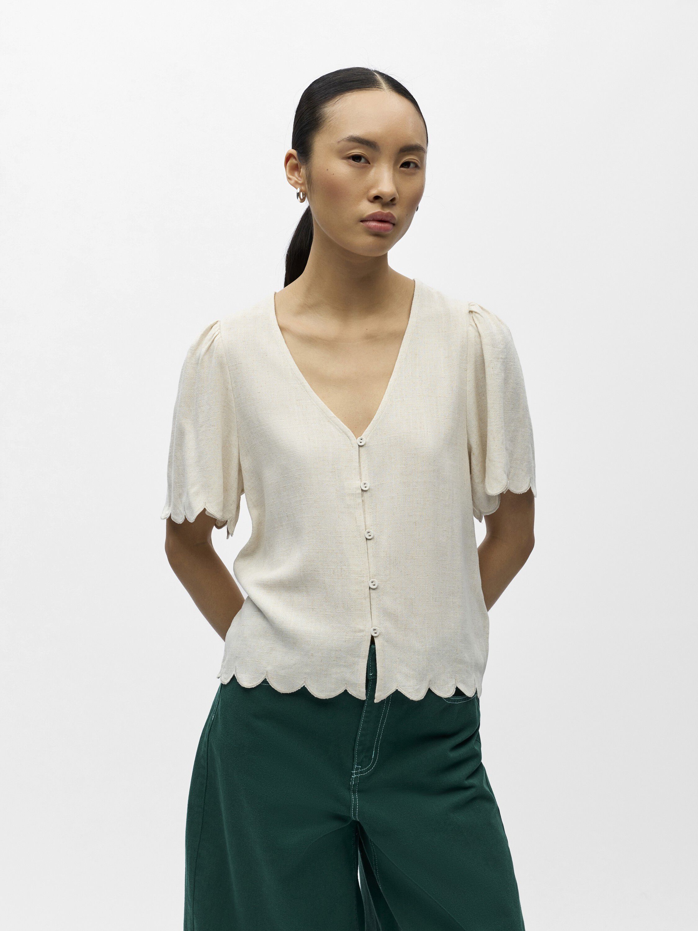 OBJSANNE 2/4 LO V-NECK TOP NOOS