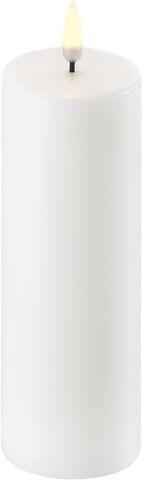 LED Pillar Candle - Nordic White - 5,8 x 15 cm