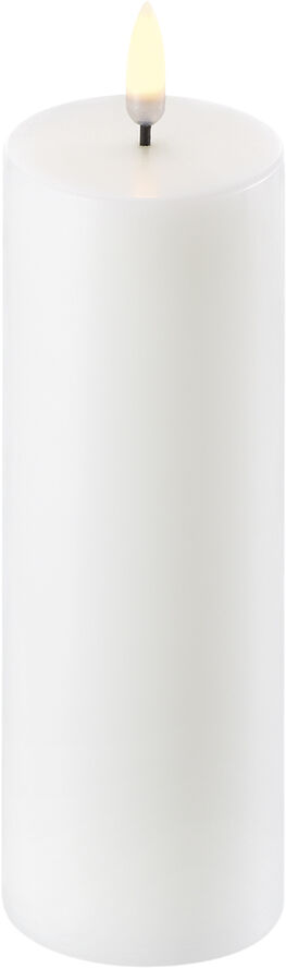 LED Pillar Candle - Nordic White - 5,8 x 15 cm