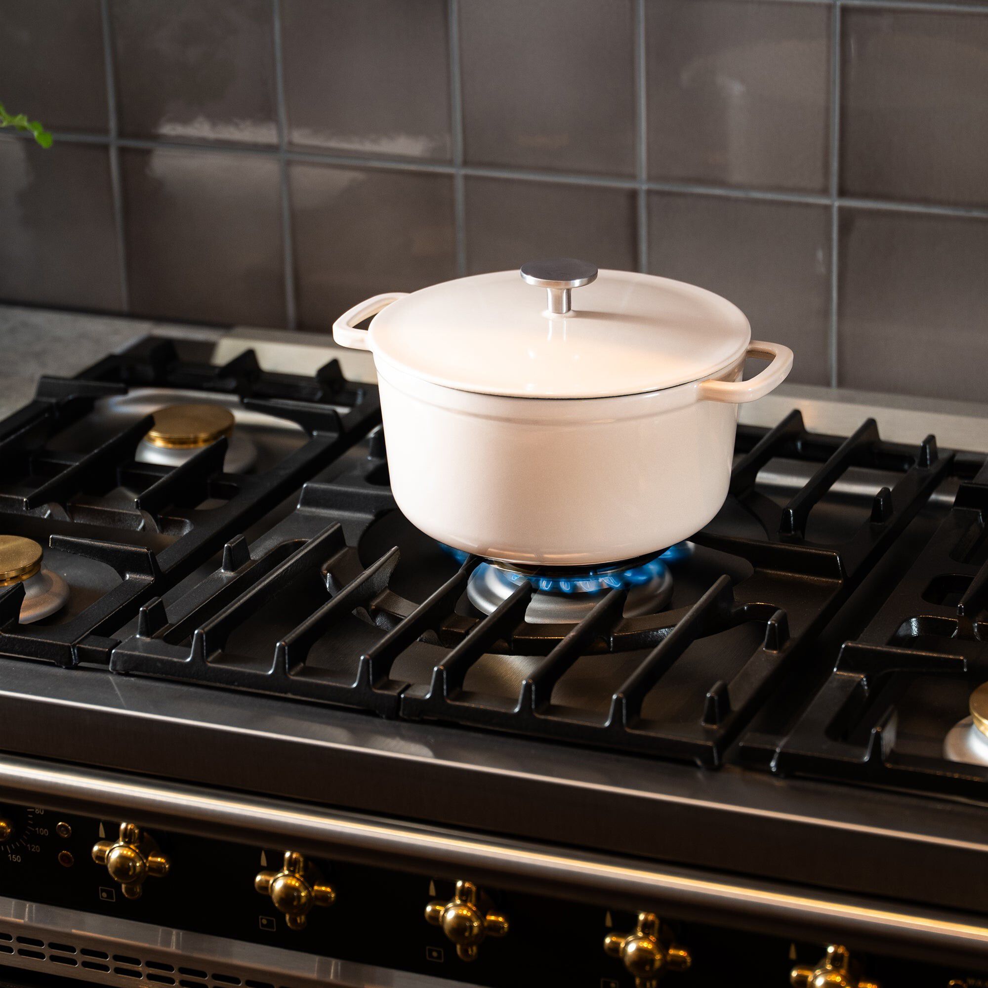 Emaljeret st&oslash;bejernsgryde 4,5L - Creme