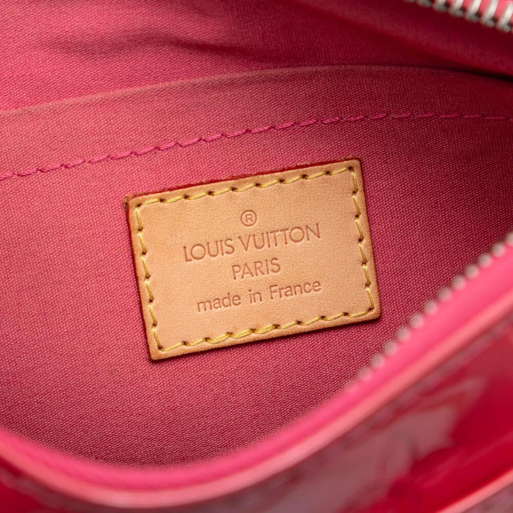 Louis Vuitton Shoulder Bags