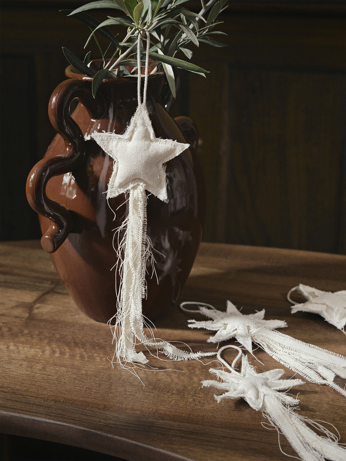 Vela Star Ornaments - Set of 4 - Natural