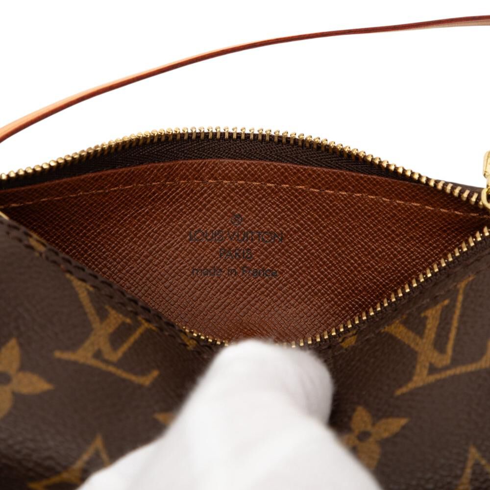 Louis Vuitton Papillon