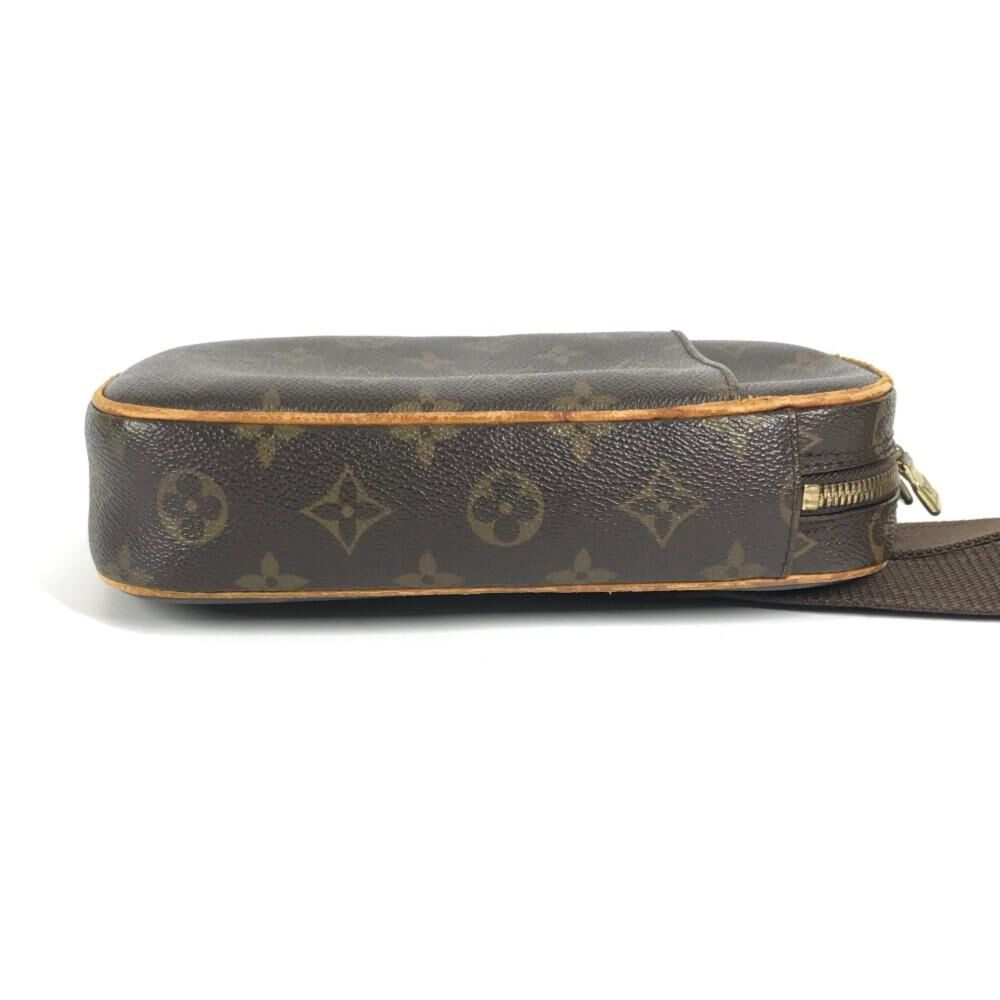 Louis Vuitton Crossbody Bag