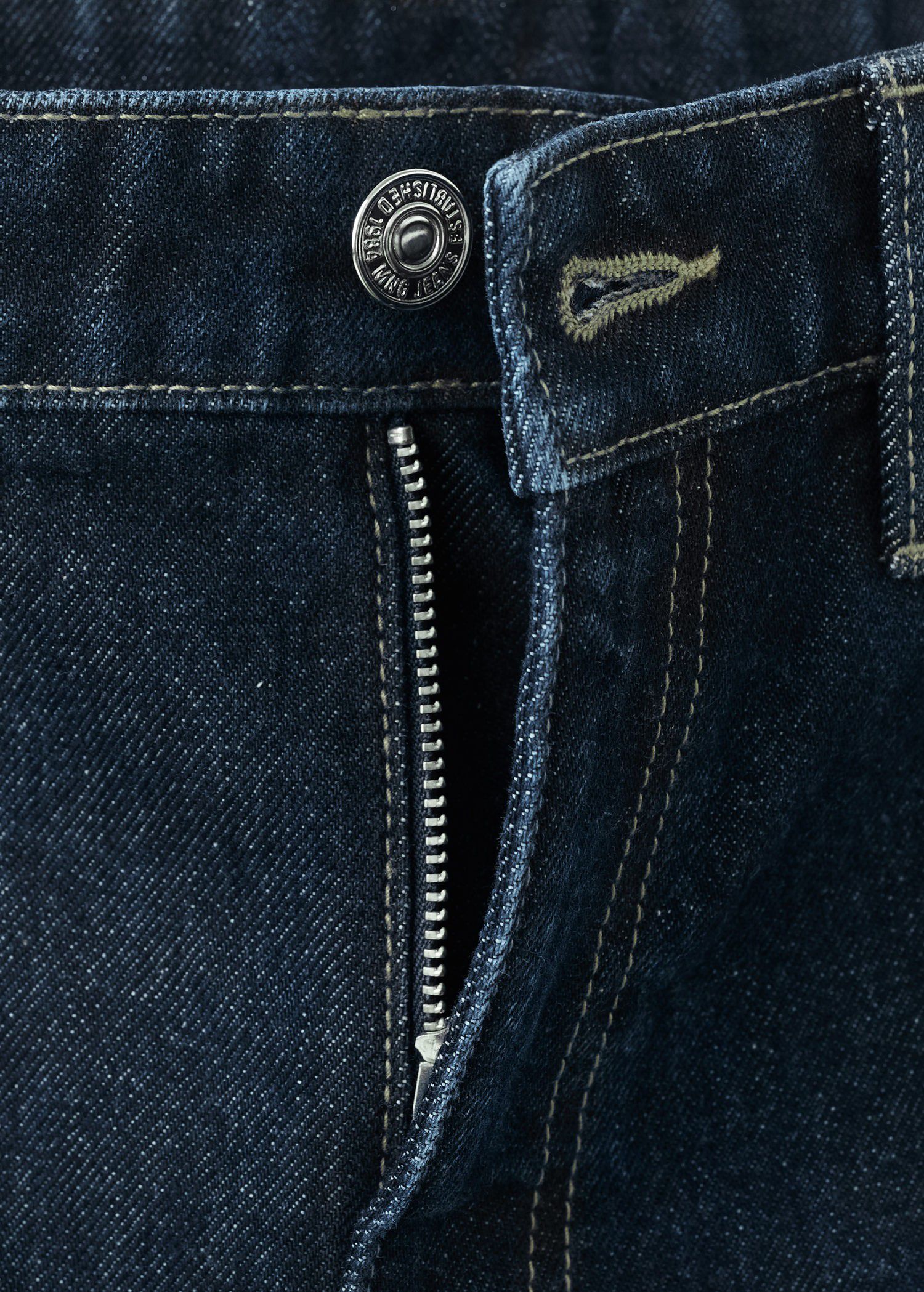 Straight mid-rise denim shorts