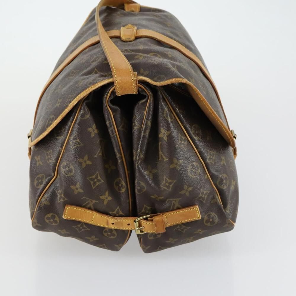 Louis Vuitton Saumur