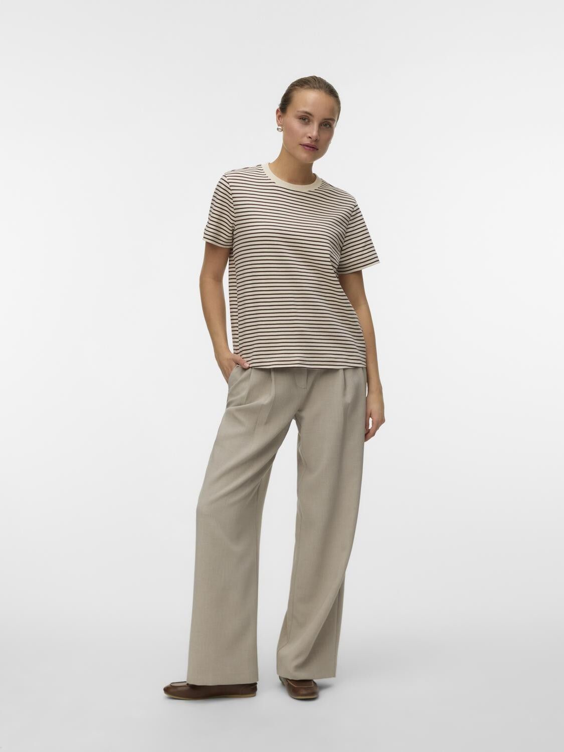 AWJADA NAIMA SS O-NECK T-SHIRT NOOS