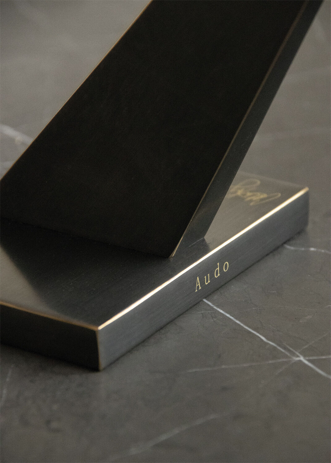 Interconnect Candle Holder, W70, Bronzed