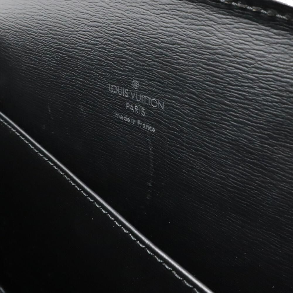 Louis Vuitton Capucines