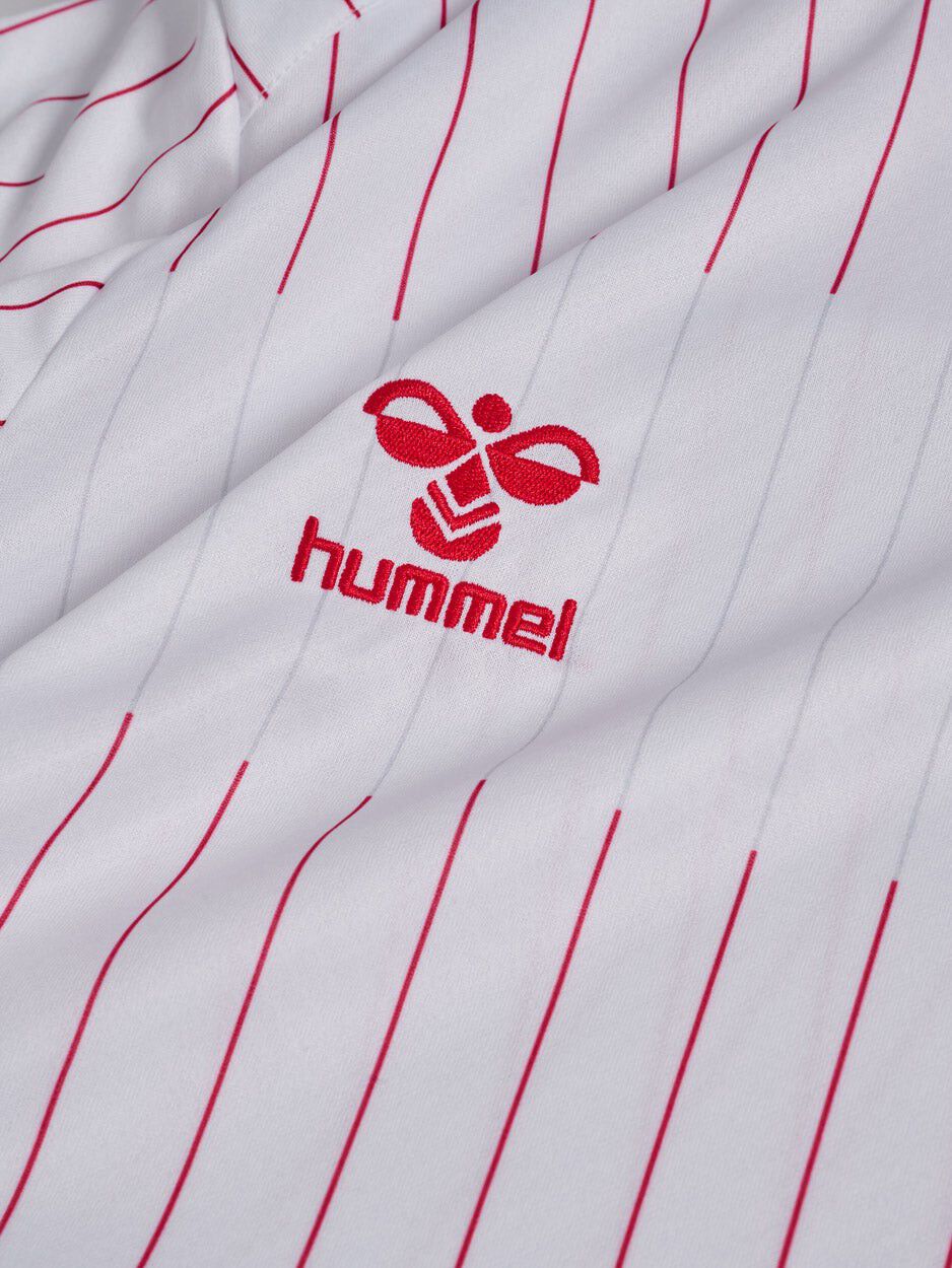 Danmark DBU Voksen 26/27 Udebanetr&oslash;je