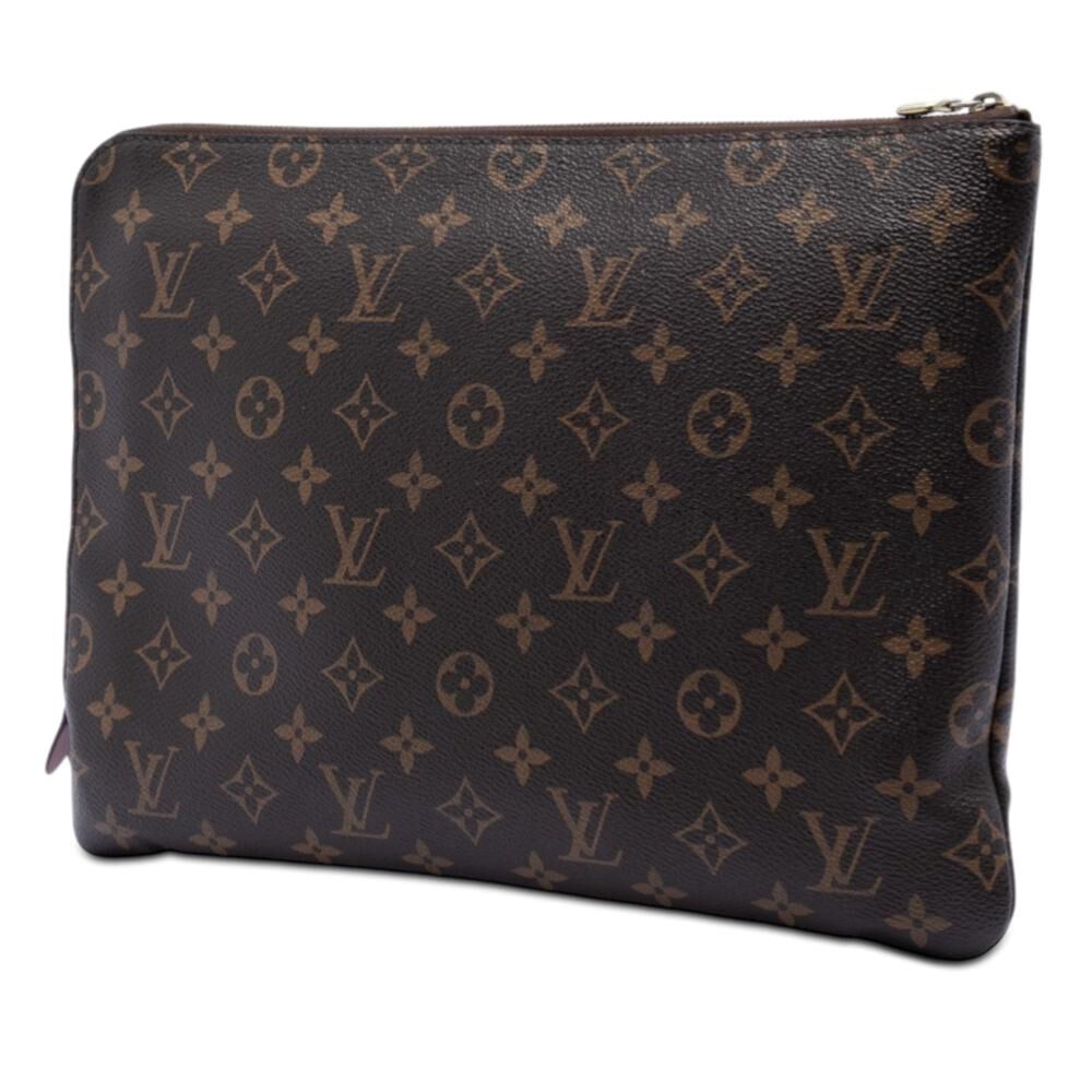 Louis Vuitton Clutch