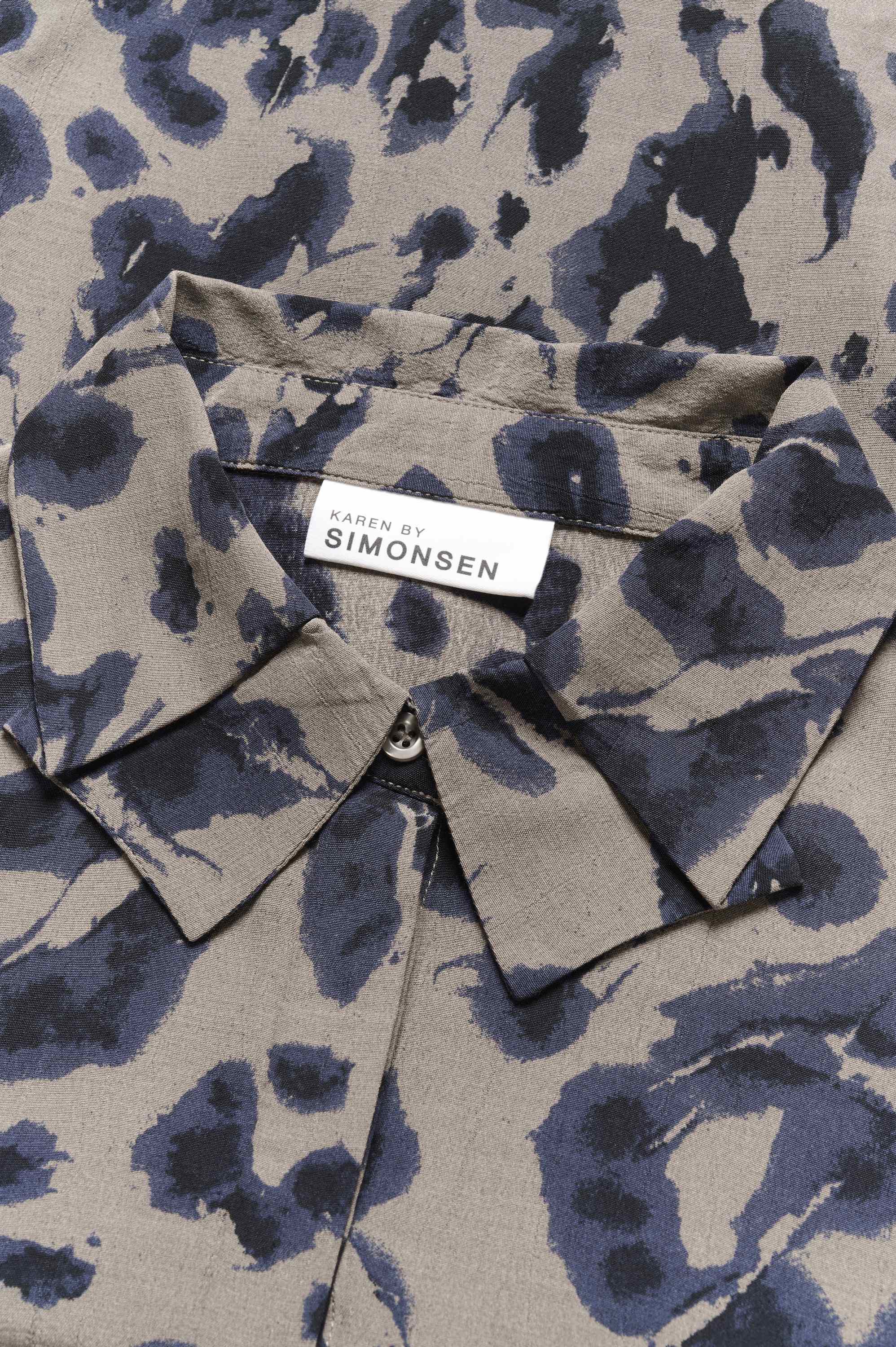 KBAshley Frosty Blouse