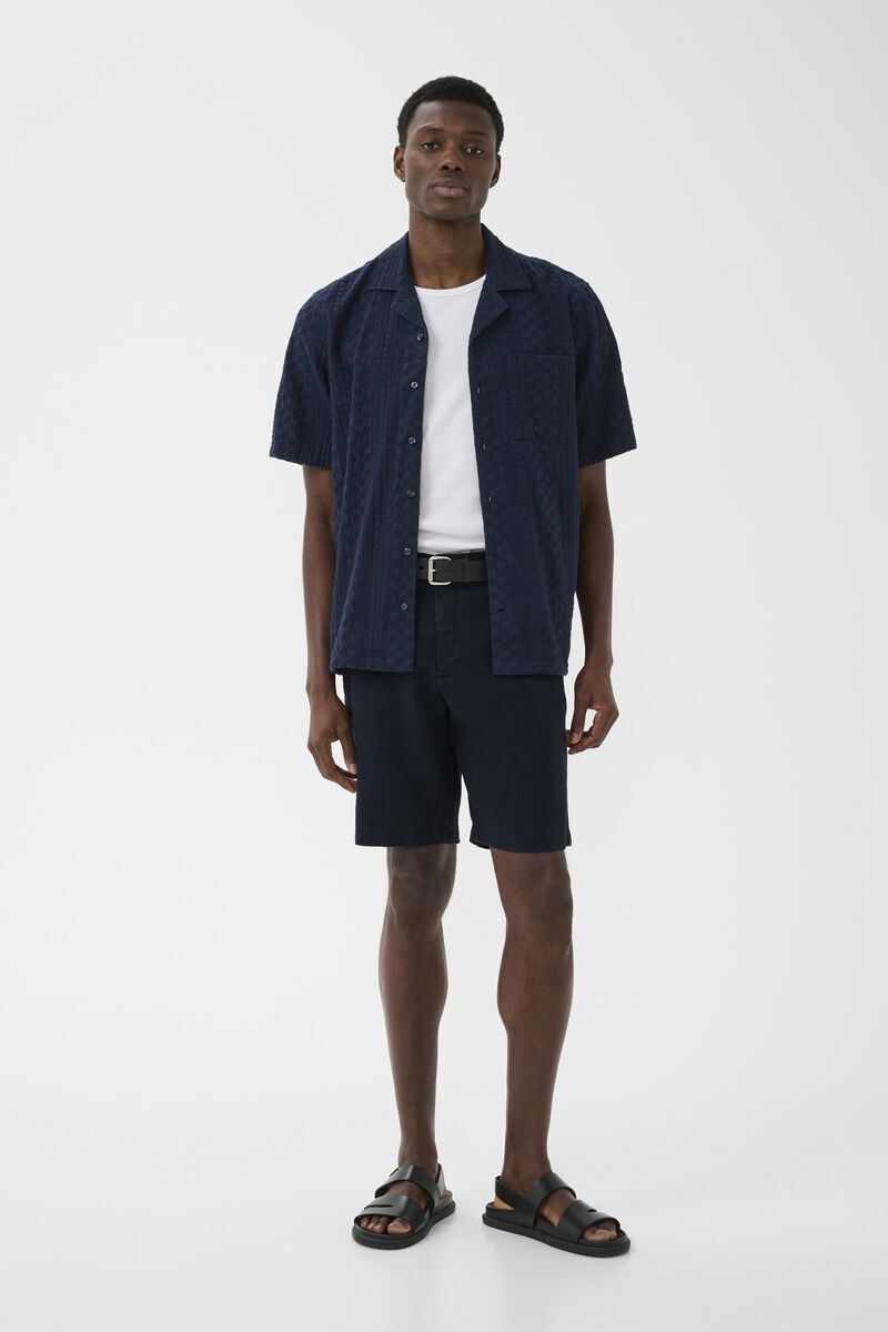 Maharlow Short