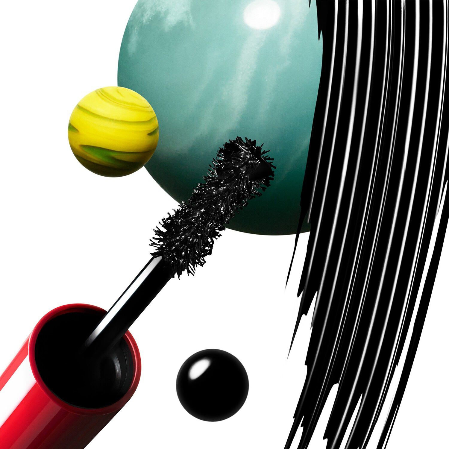 Et intenst look, lag efter lag.Allerede fra f&oslash;rste p&aring;f&oslash;ring er vipper