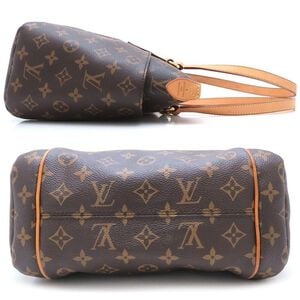 Louis Vuitton Totally