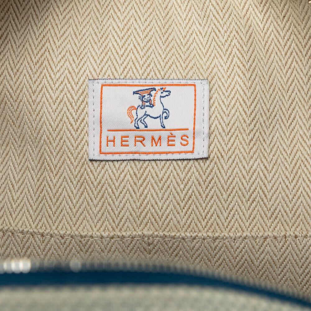Herm&egrave;s Pouch