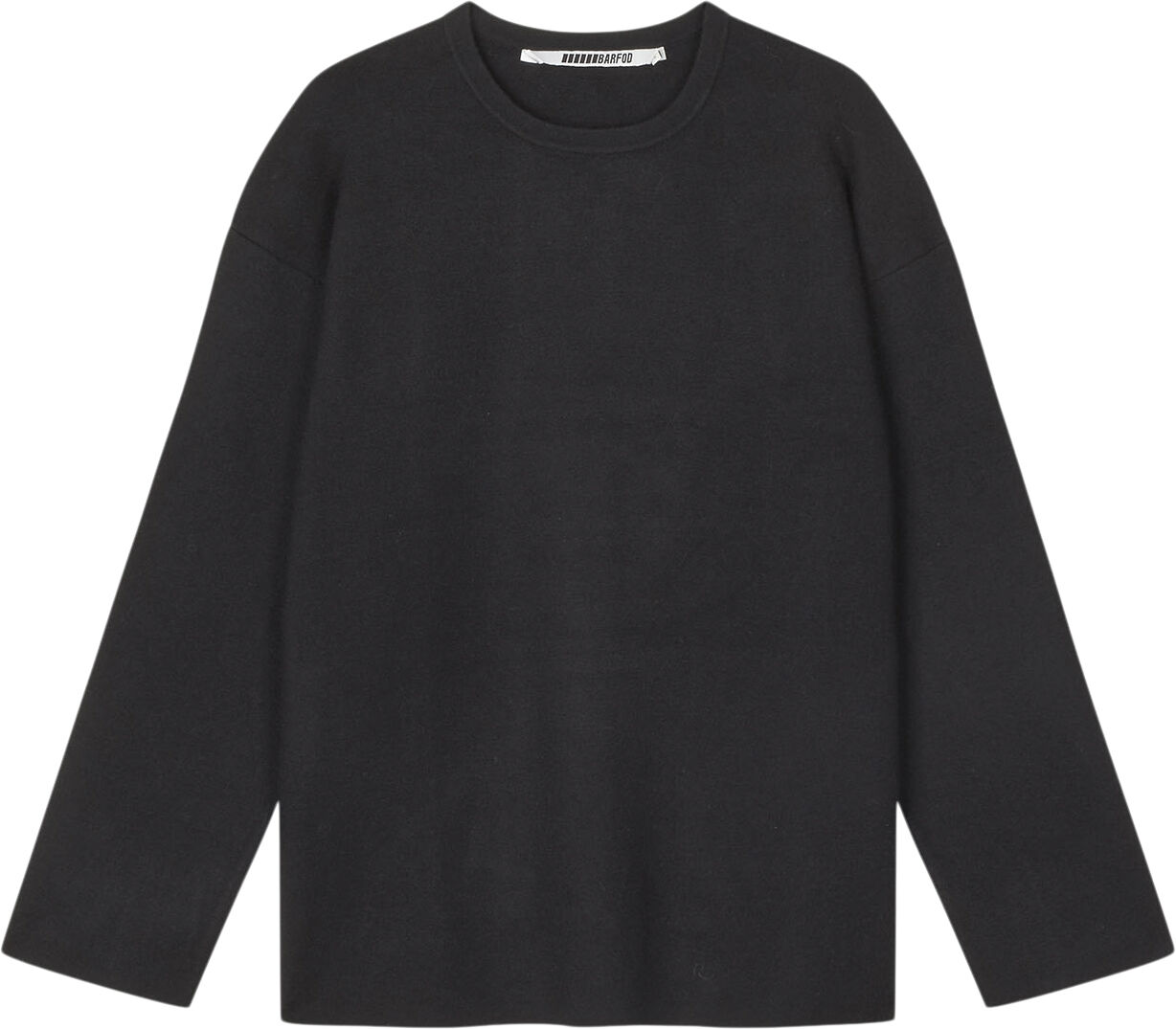 Excursion'' Elbow Slit C-neck Knit