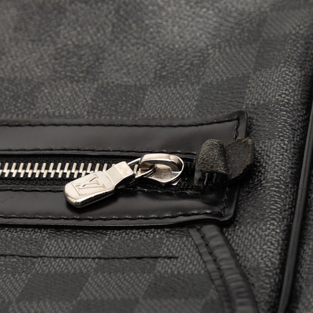 Louis Vuitton Crossbody Bag