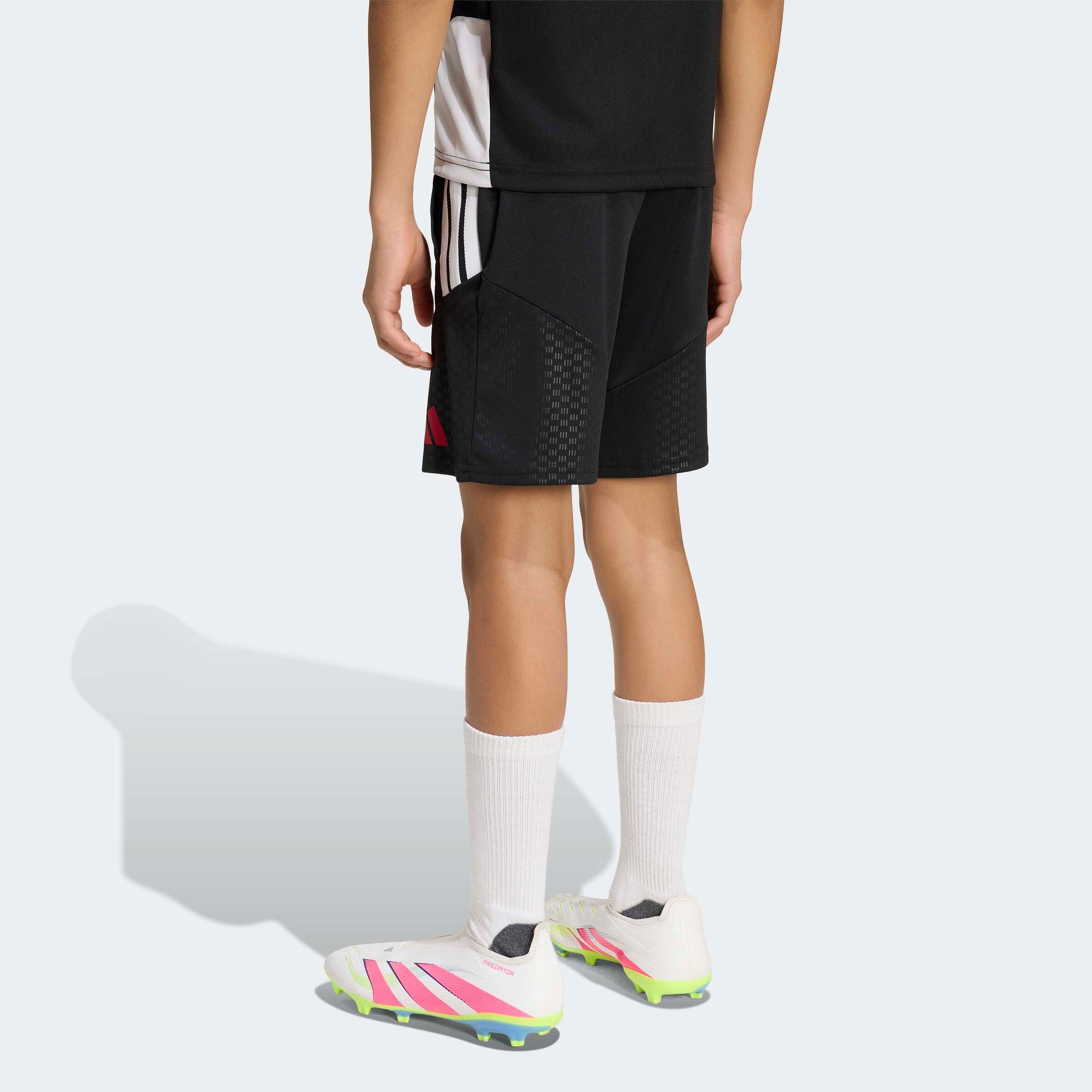Liverpool FC 26/27 Tiro Tr&aelig;nings Shorts
