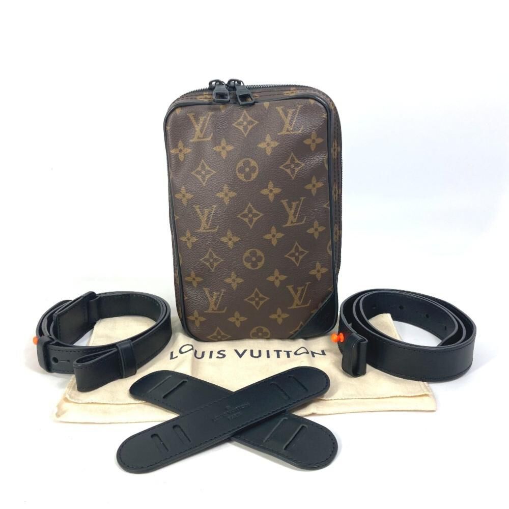 Louis Vuitton Shoulder Bags