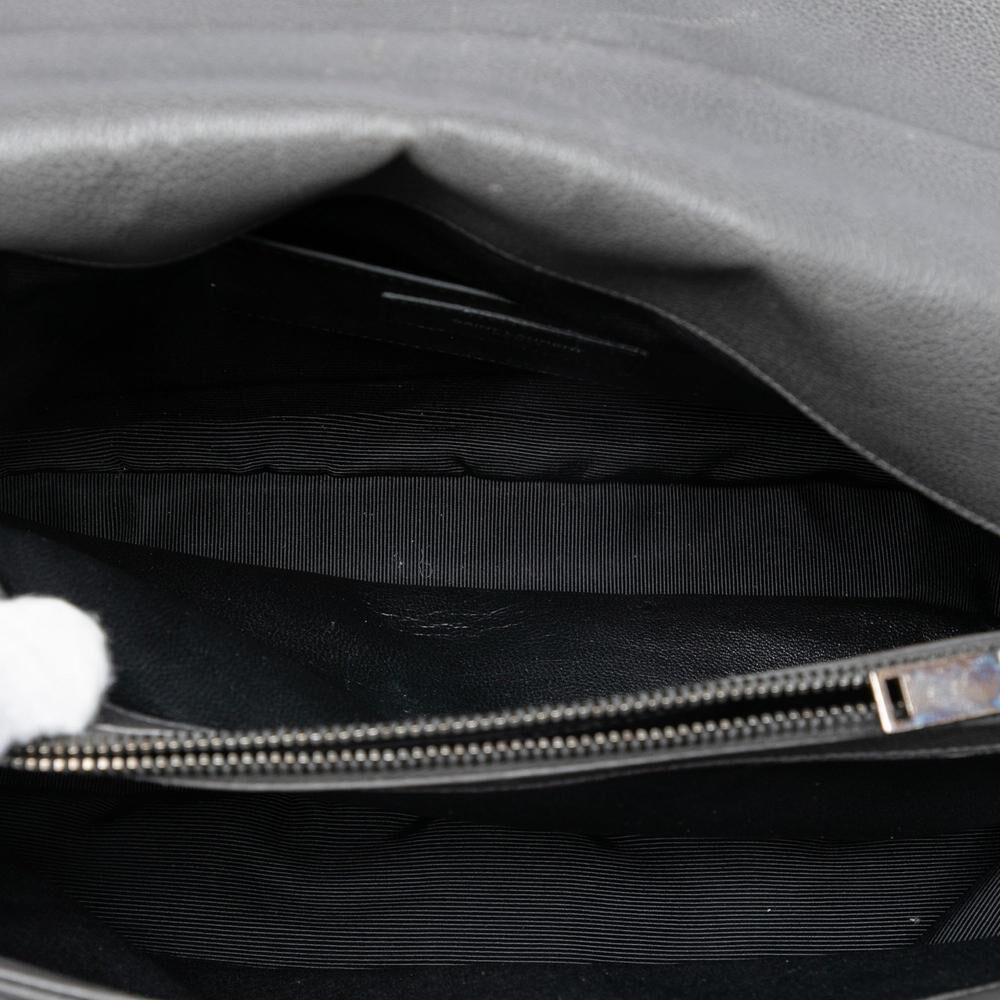 Yves Saint Laurent Handbag