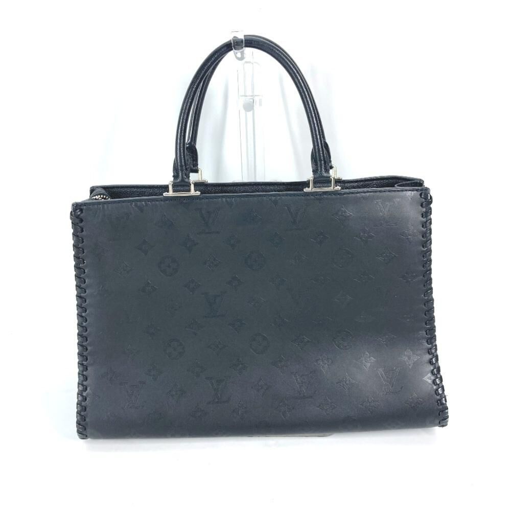 Louis Vuitton Tote