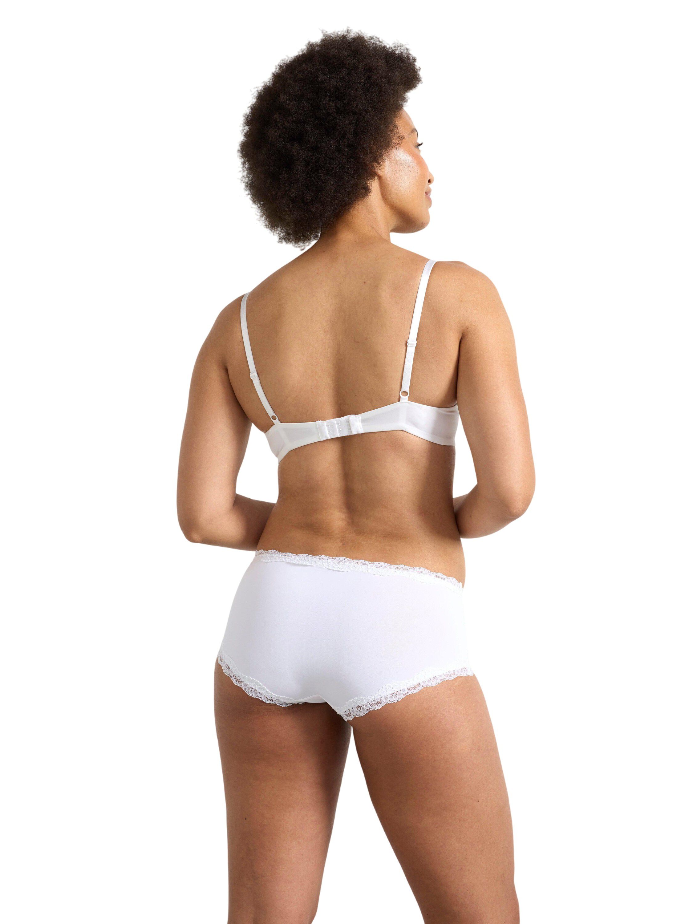 Trusser med normal talje og blondekant