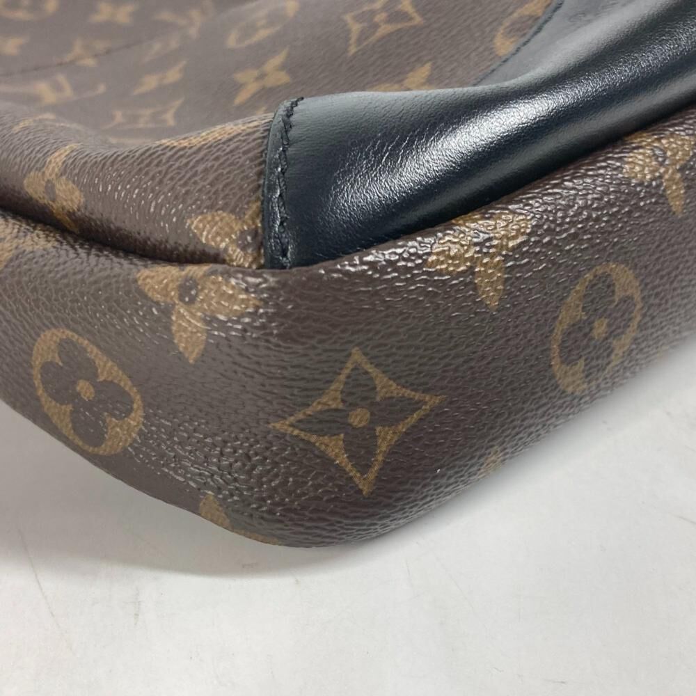 Louis Vuitton Crossbody Bag