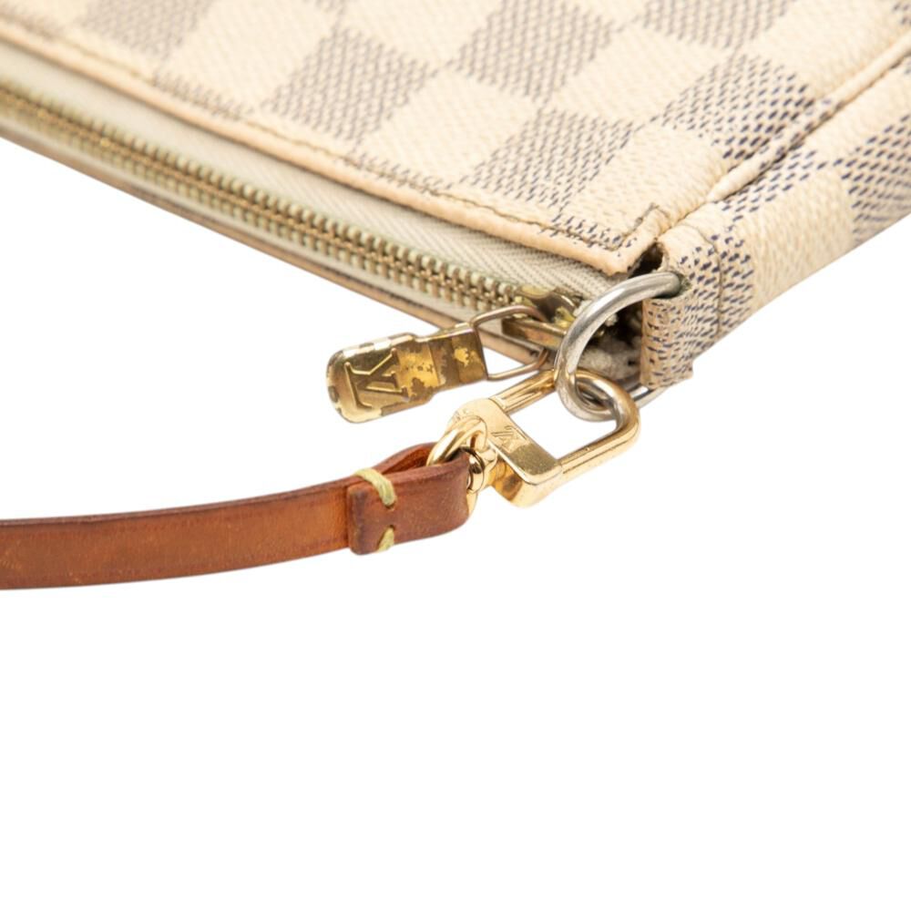 Louis Vuitton Pochette Accessoires