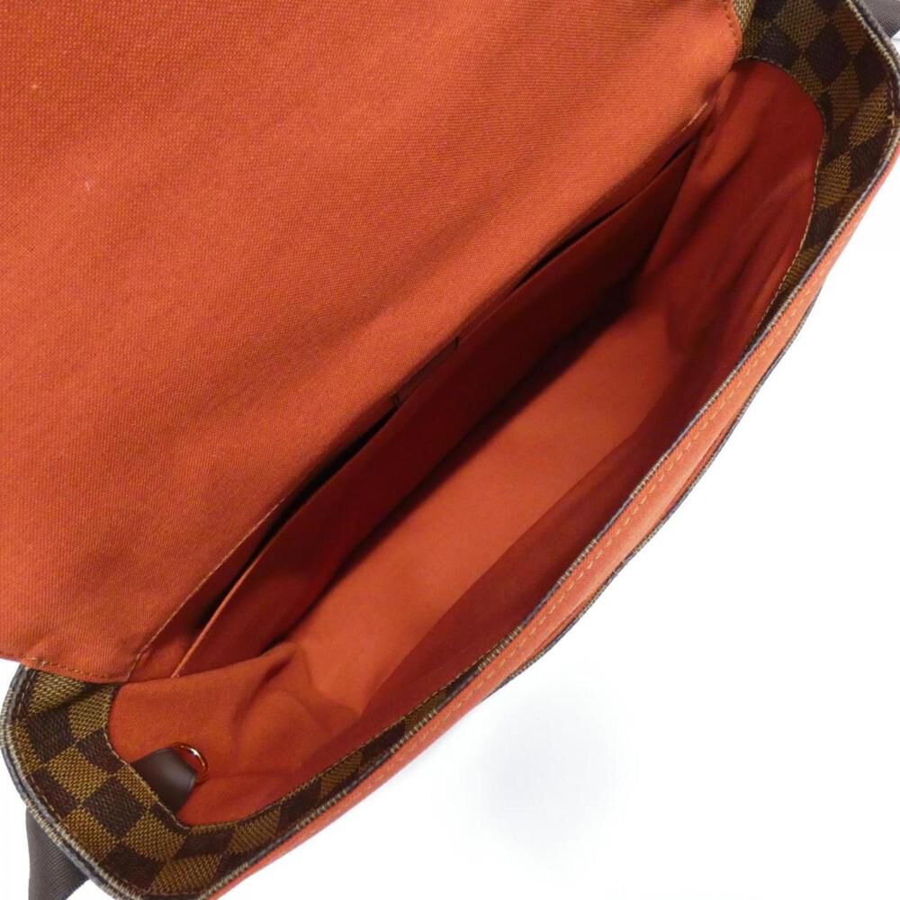 Louis Vuitton District