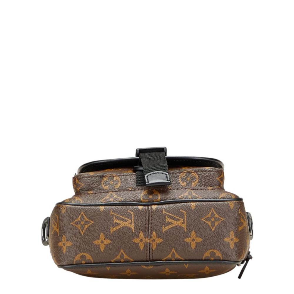 Louis Vuitton Messenger