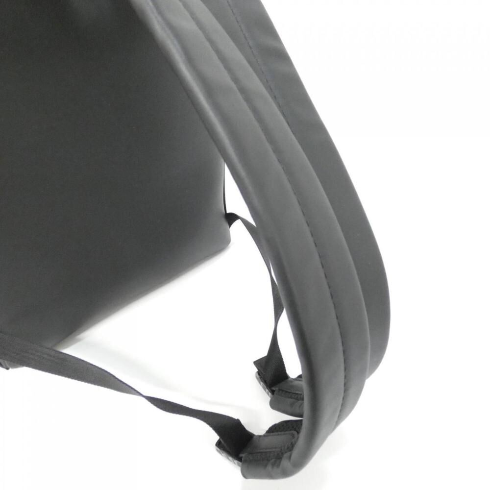 Louis Vuitton Discovery Backpack