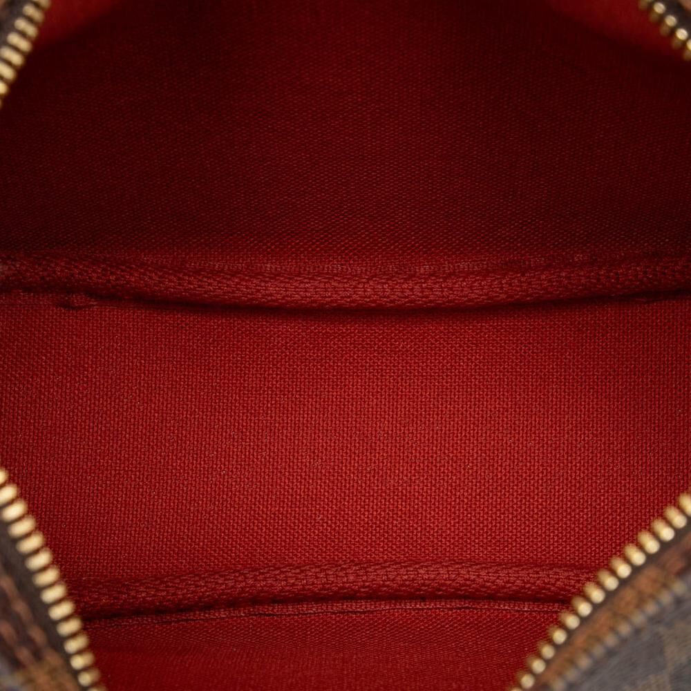 Louis Vuitton Trousse Makeup