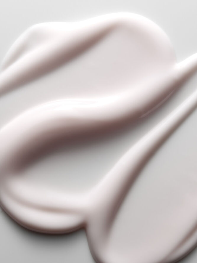 Intral Cleansing Milk, sensitive skin, 200 ml