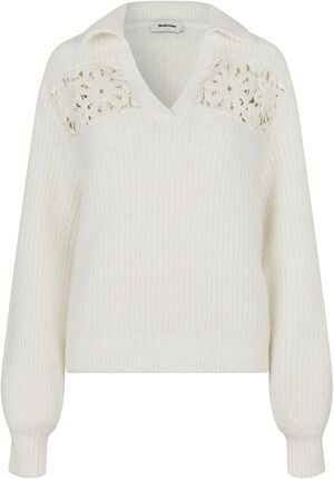 Cillamd v-neck