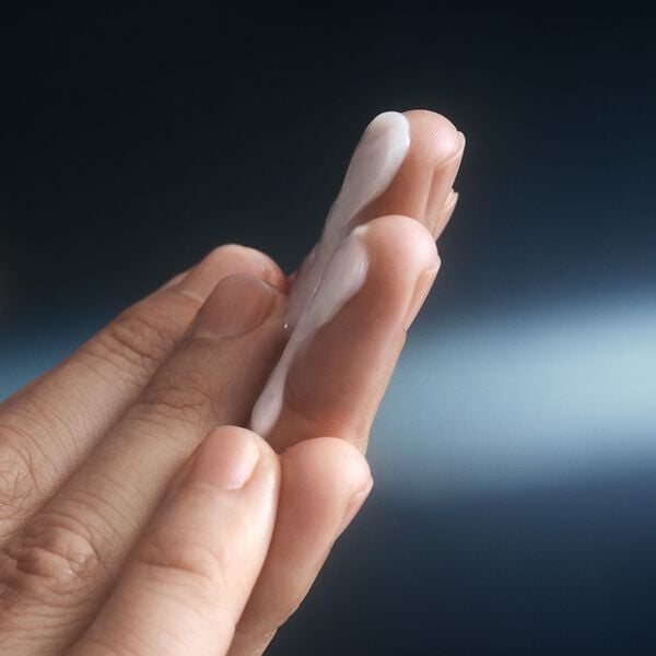 The Moisturizing Fresh Cream