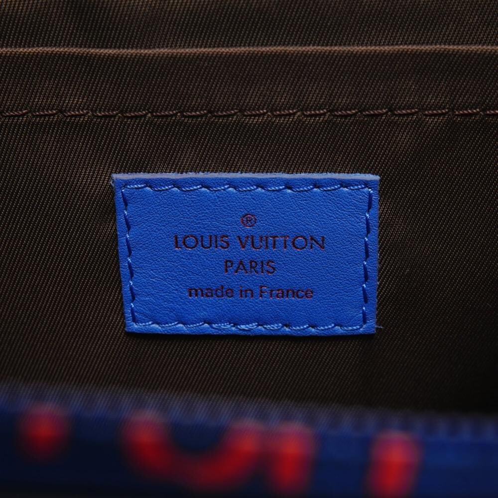 Louis Vuitton Clutch