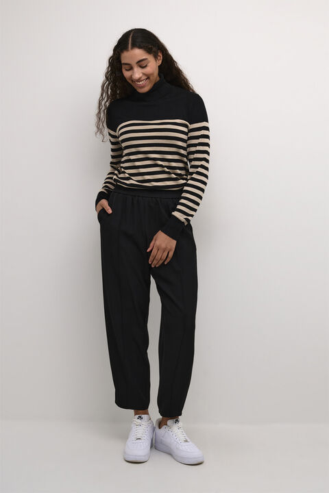 KAsigna Cropped Pants