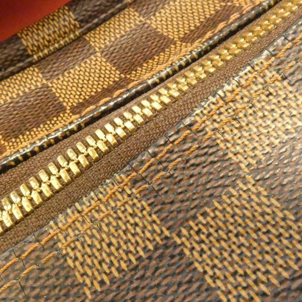 Louis Vuitton District