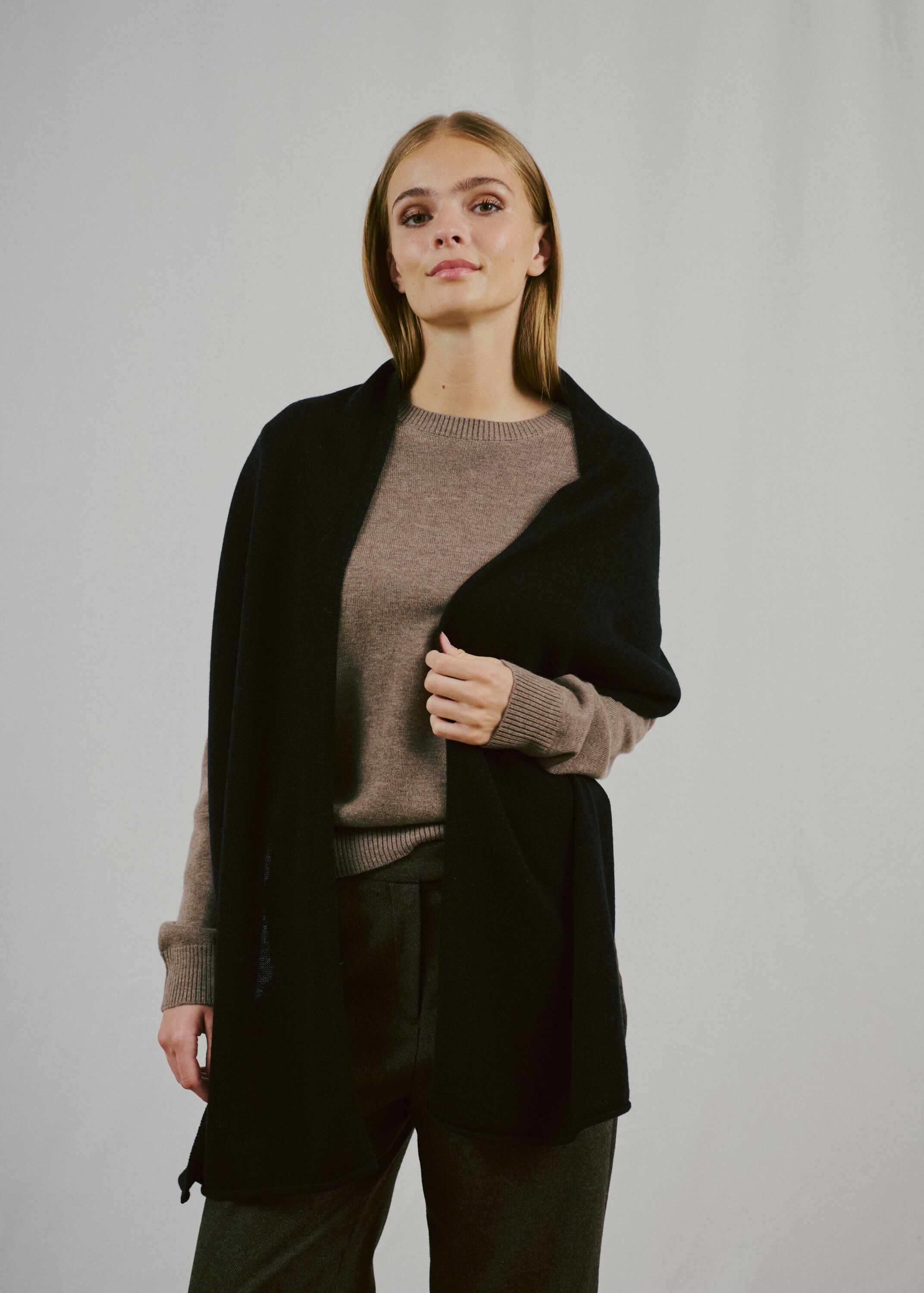 BS Liesel Scarf