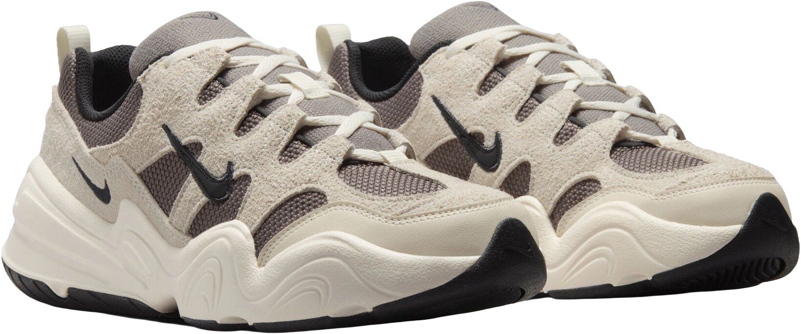 Tech Hera Sneakers
